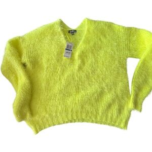 Freshman Neon GreenYellow  Eyelash Sweater XL Soft fun fancy Junior